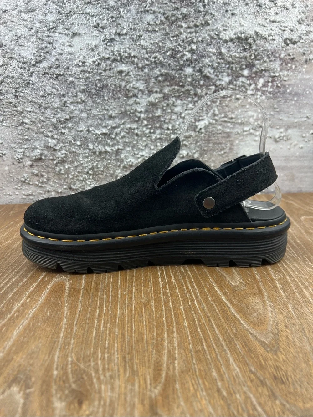 602 Dr. Martens ZEBZAG Mule Men’s Black Suede Clog Sandals 9